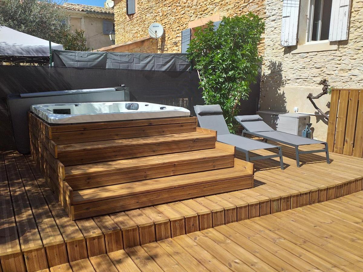 Deux M Bed and Breakfast Villes-sur-Auzon Exteriör bild